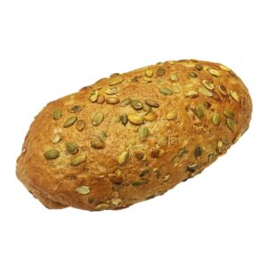 Ein rundes Kürbiskernbrot mit goldbrauner Kruste, das großzügig mit Kürbiskernen bestreut ist.